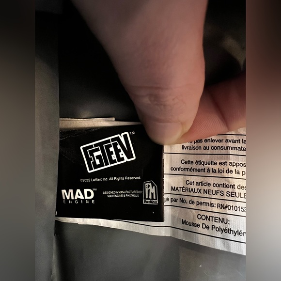 FGTeeV FGTV Lunch Zippered Bag Lunch Box - Red and Black - Picture 7 of 10